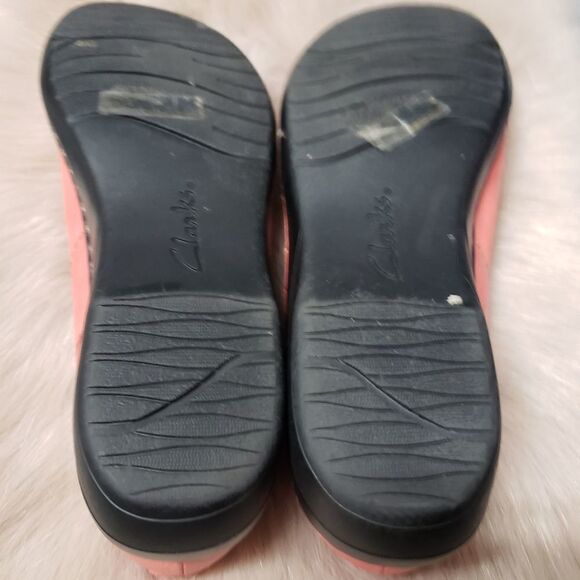 Clarks Evianna Fig Slip On Cut out Loafers l - Picture 7 of 7